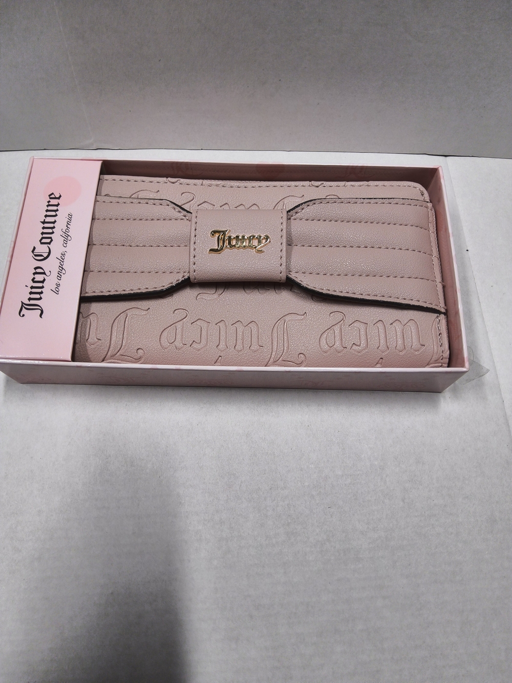 NWT Juicy Couture Blush Pink Bow-Front Wallet with Gold Logo